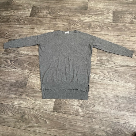 Dreamers knit s/m grey sweater - Picture 1 of 6